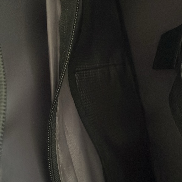 Neotech 17” Checkpoint Friendly Laptop Bag - Picture 12 of 16